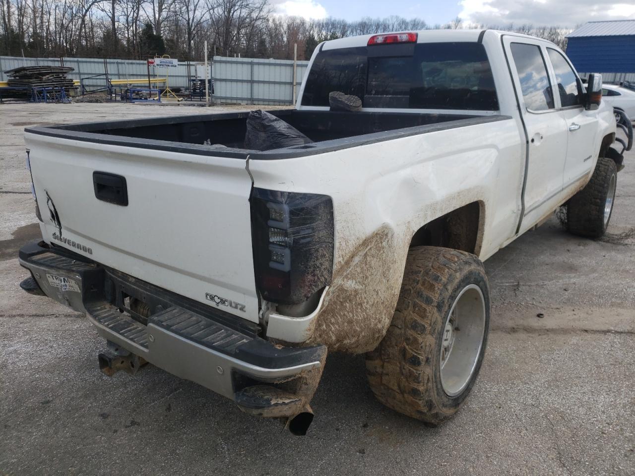 Photo 4 from auction – 2015 CHEVROLET SILVERADO with VIN 1GC1KWE84FF575434