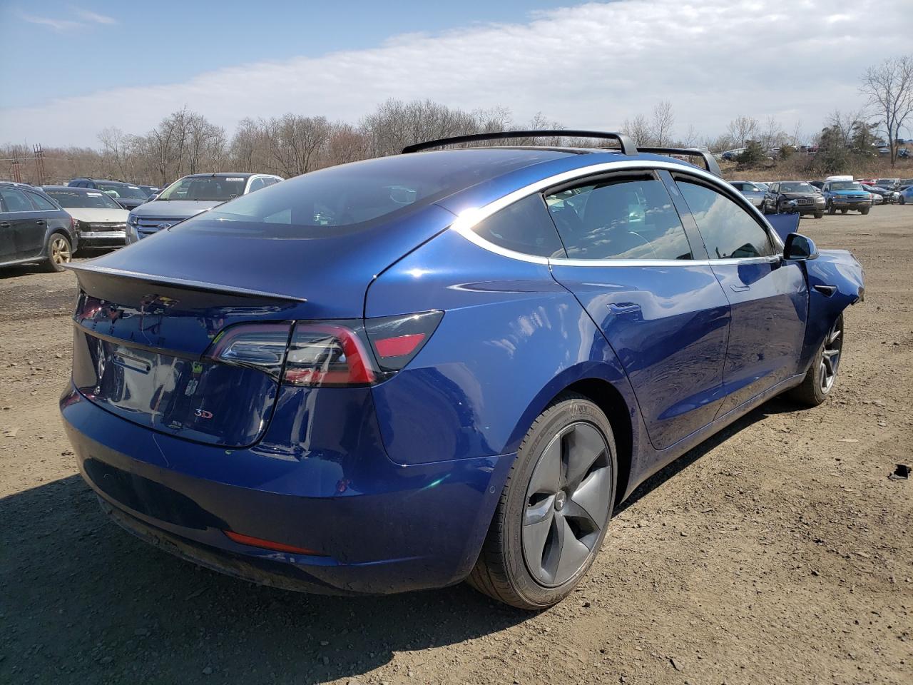 Photo 4 from auction – 2019 TESLA MODEL 3 with VIN 5YJ3E1EB3KF192209