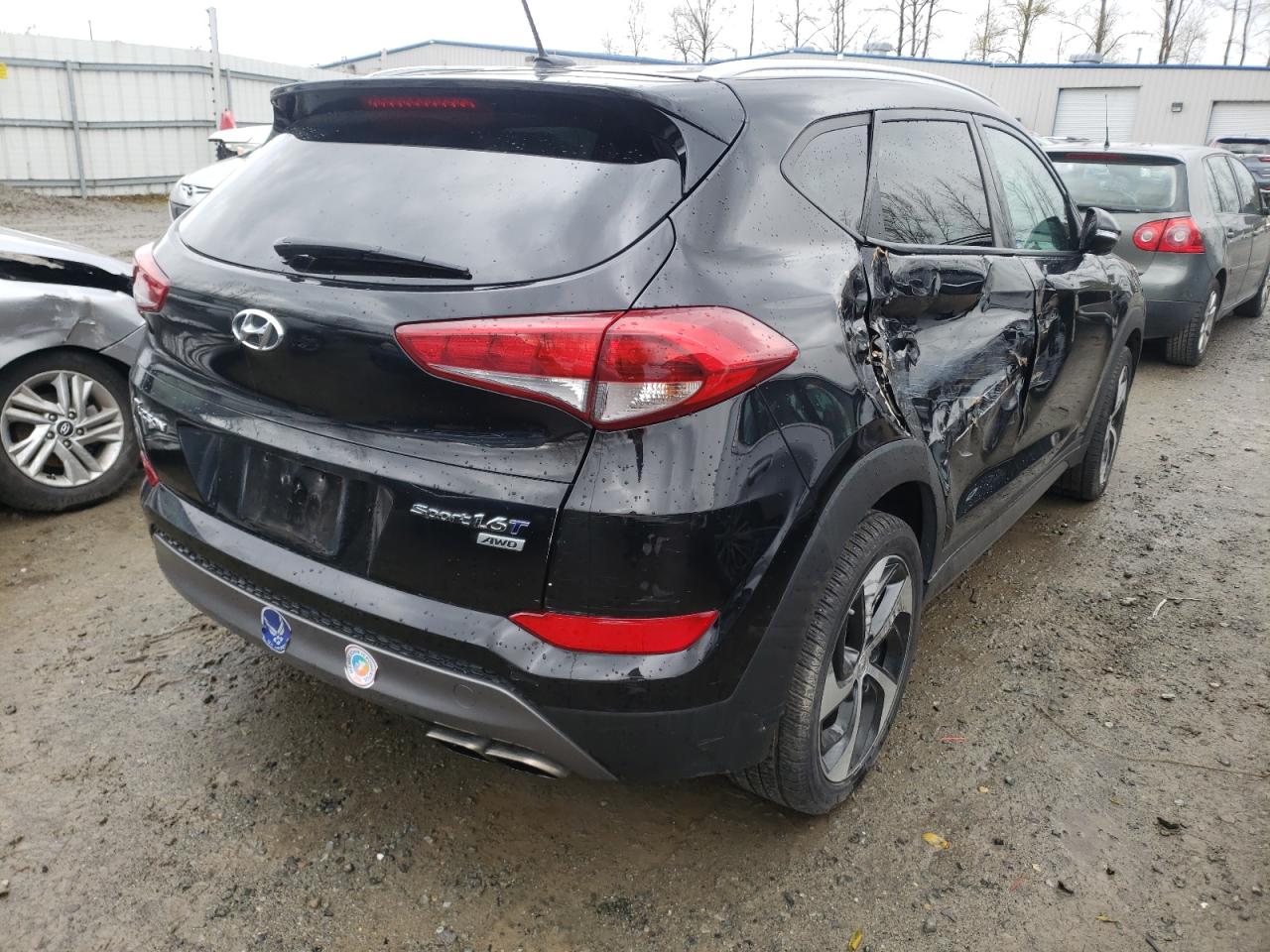 Photo 4 from auction – 2016 HYUNDAI TUCSON LIM with VIN KM8J3CA27GU253103