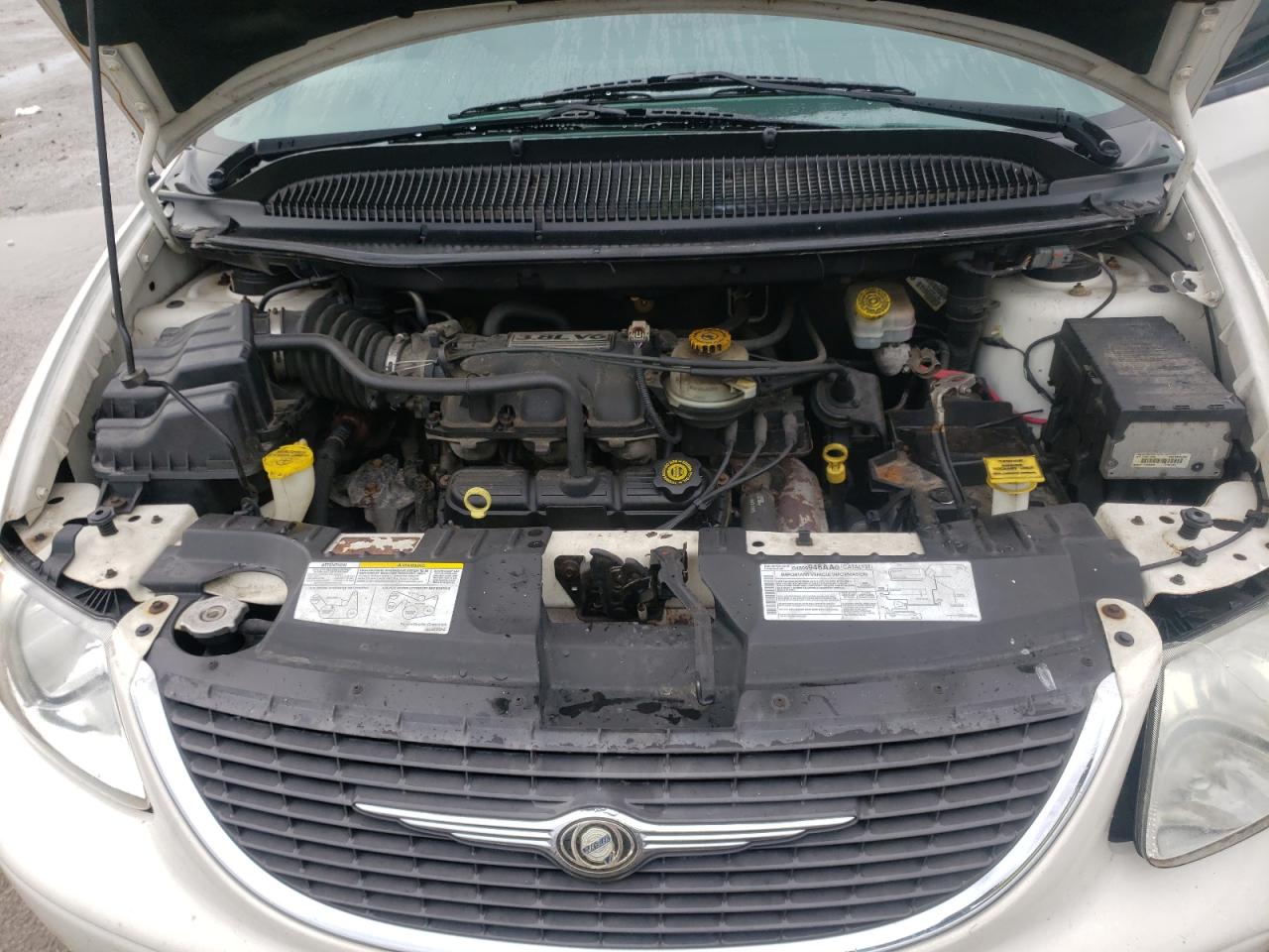 Photo 7 from auction – 2004 CHRYSLER TOWN & COU with VIN 2C8GT64L34R553216