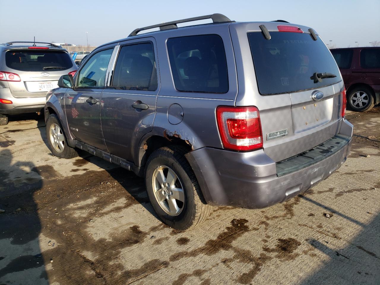 Photo 3 from auction – 2008 FORD ESCAPE XLT with VIN 1FMCU03128KA25581