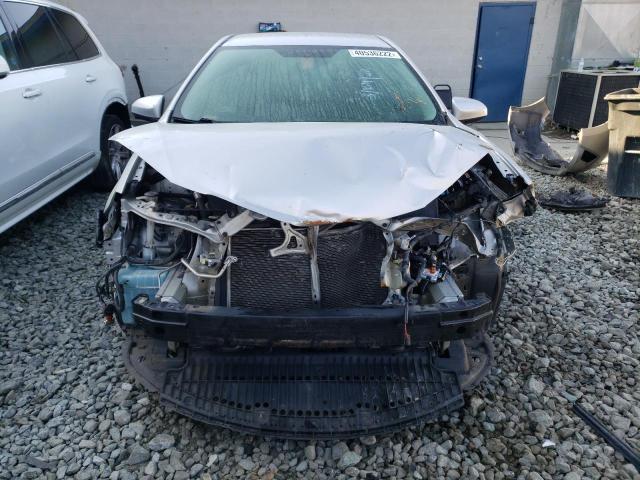 Photo 9 from auction – 2014 TOYOTA COROLLA L with VIN 5YFBURHEXEP065047