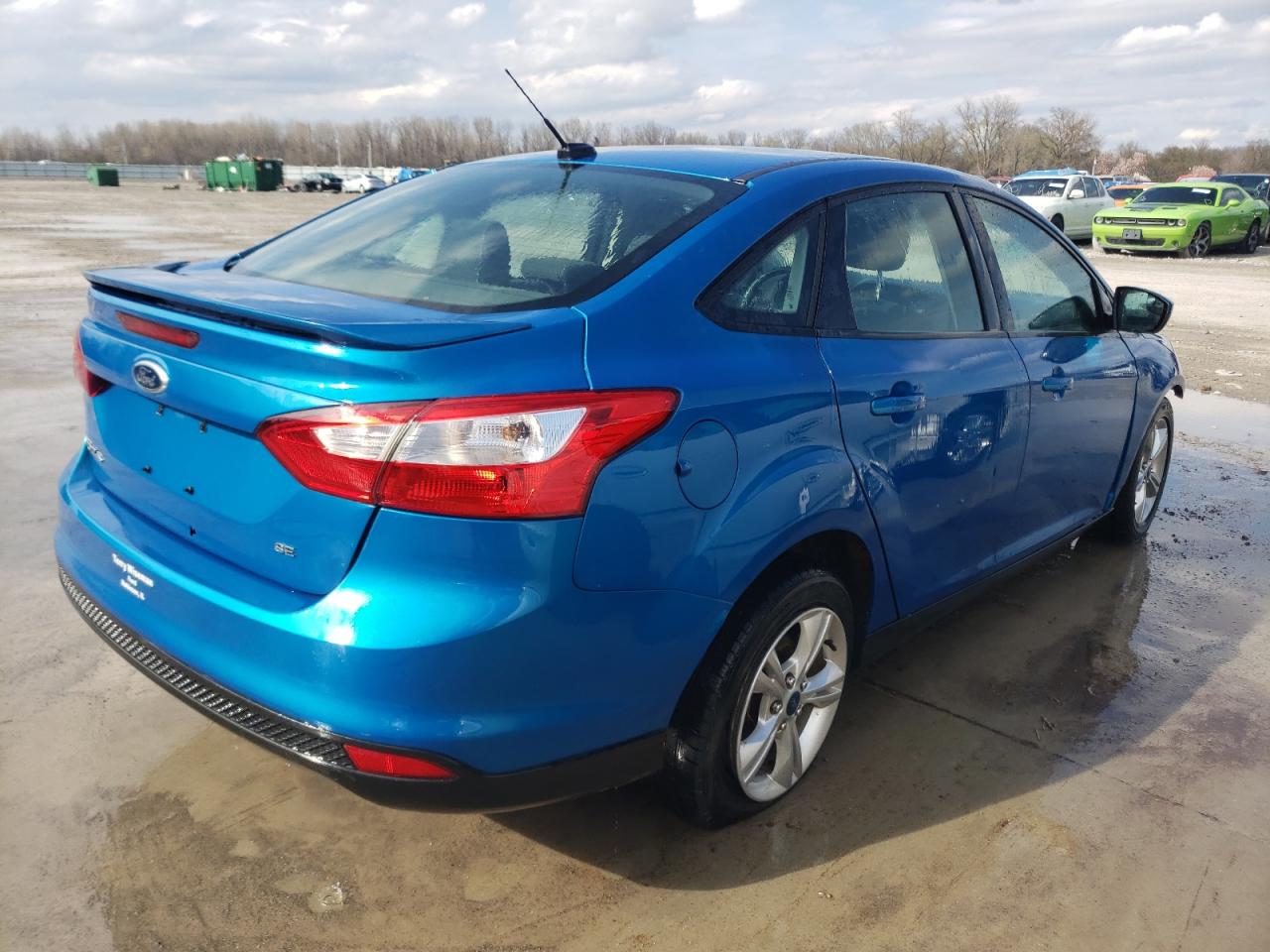 Photo 4 from auction – 2012 FORD FOCUS SE with VIN 1FAHP3F26CL152799
