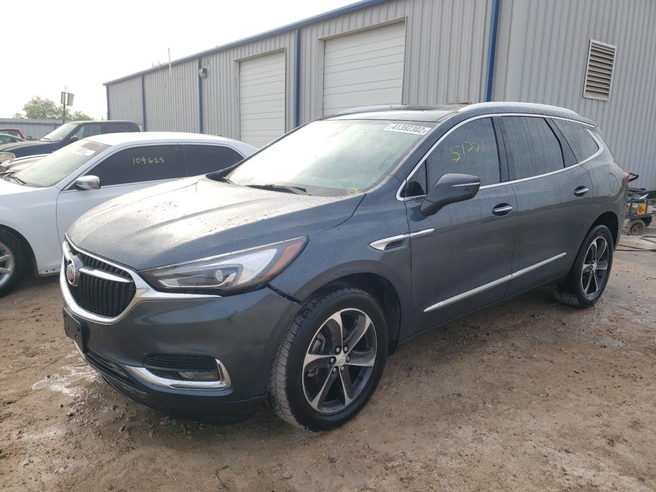 Photo 2 from auction – 2018 BUICK ENCLAVE PR with VIN 5GAERCKW4JJ270019