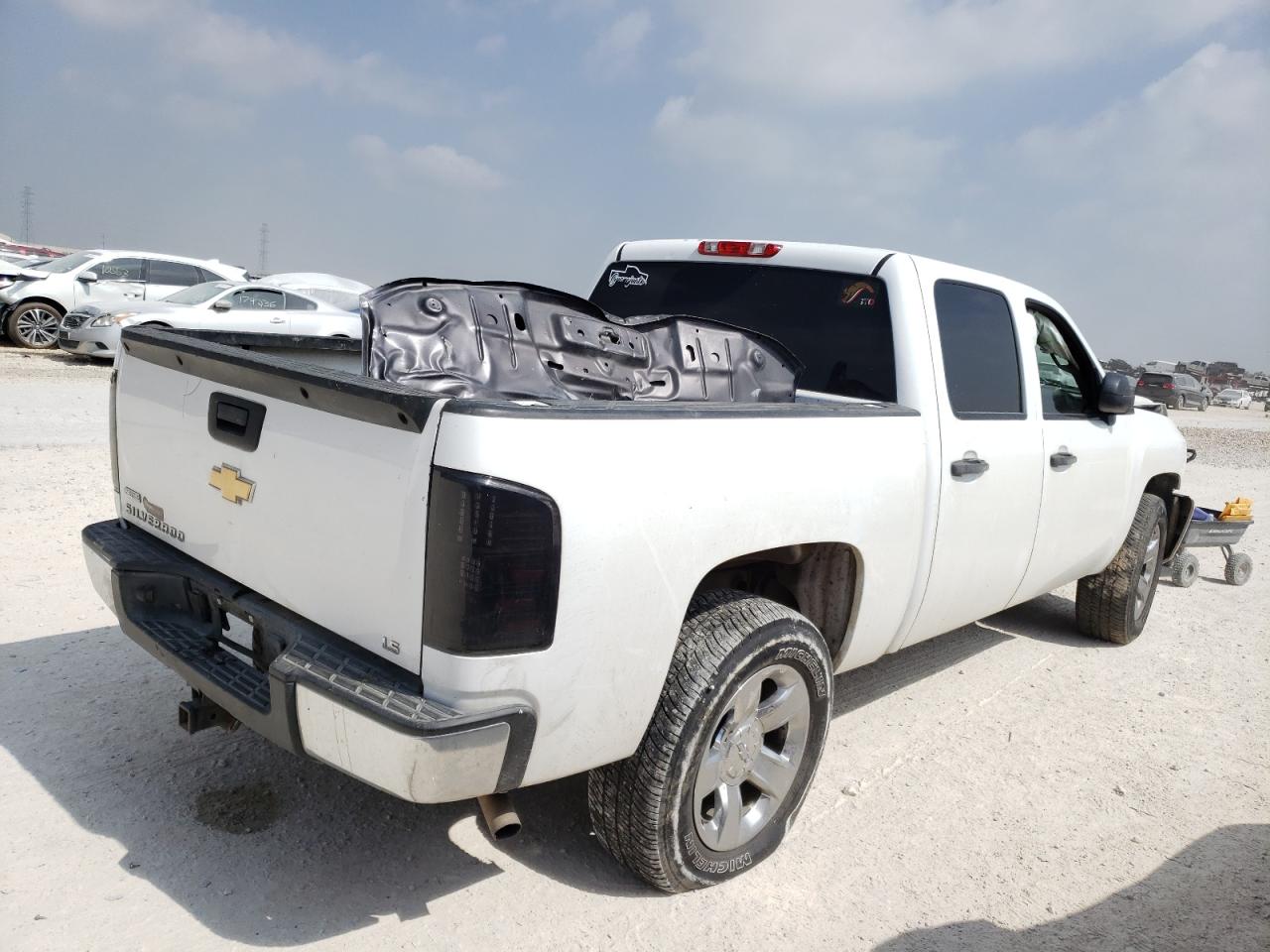 Photo 4 from auction – 2011 CHEVROLET SILVERADO with VIN 3GCPCREA1BG299296