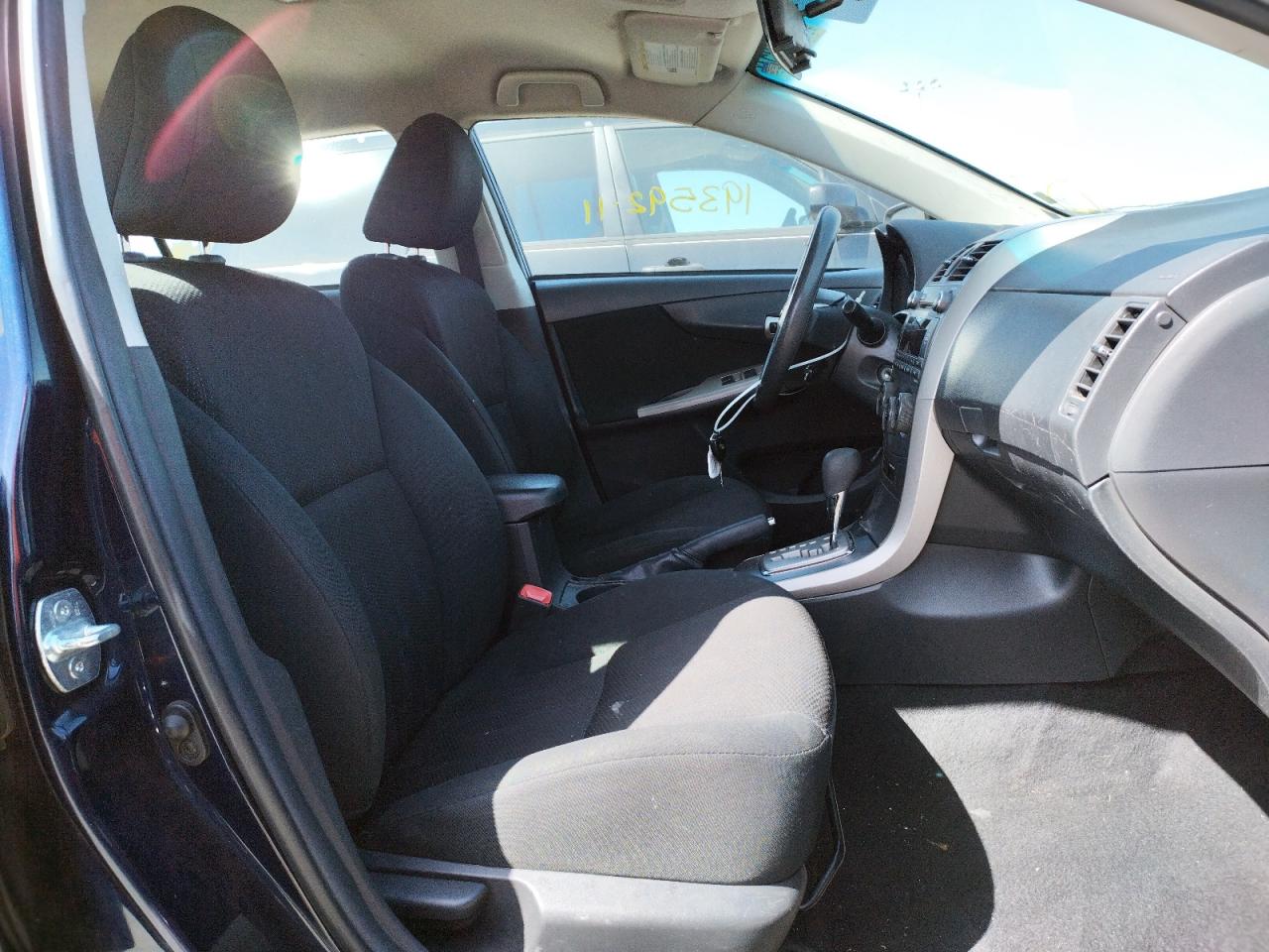 Photo 5 from auction – 2011 TOYOTA COROLLA BA with VIN 2T1BU4EE1BC579274