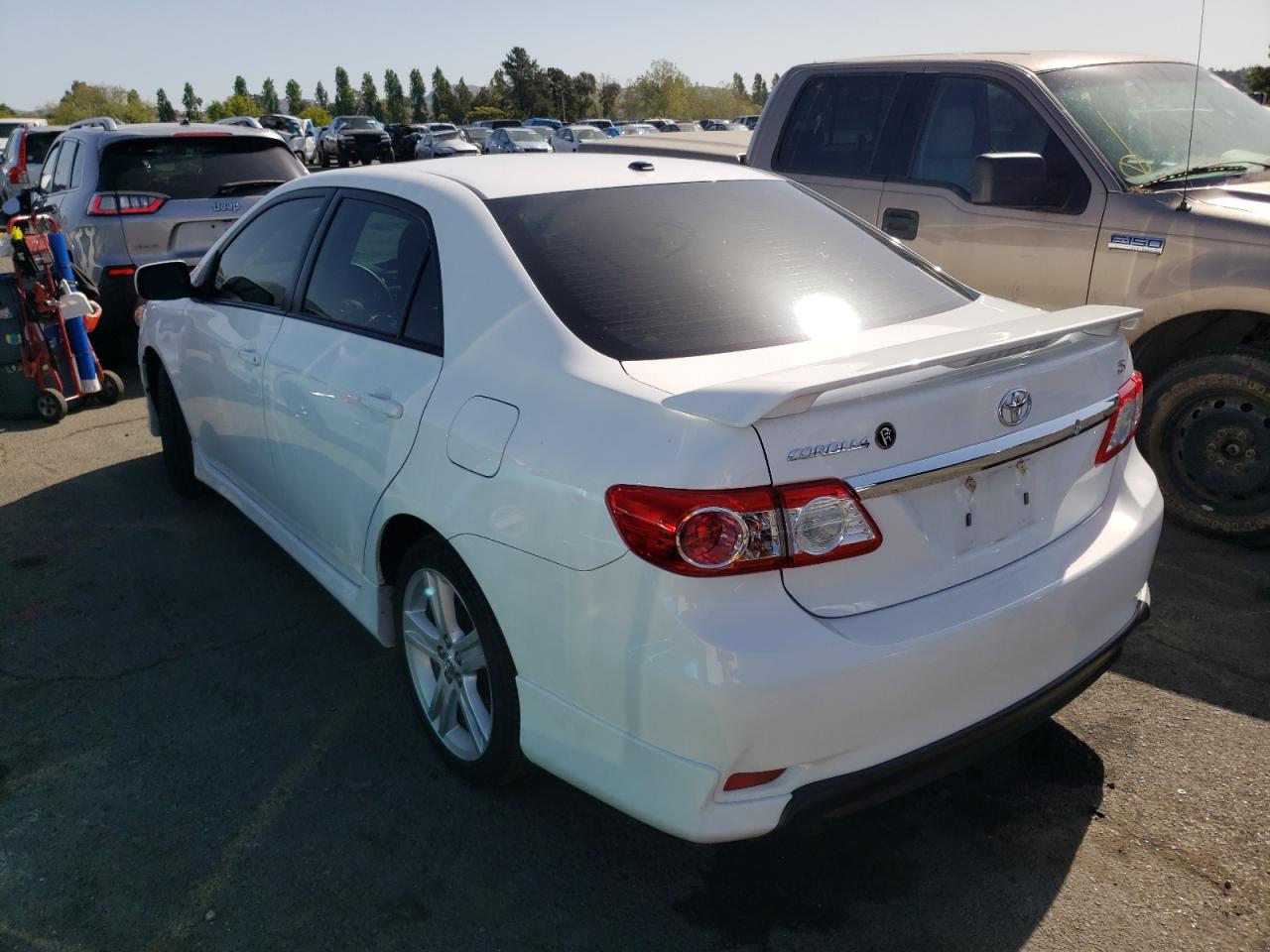 Photo 3 from auction – 2013 TOYOTA COROLLA BA with VIN 5YFBU4EE8DP119645