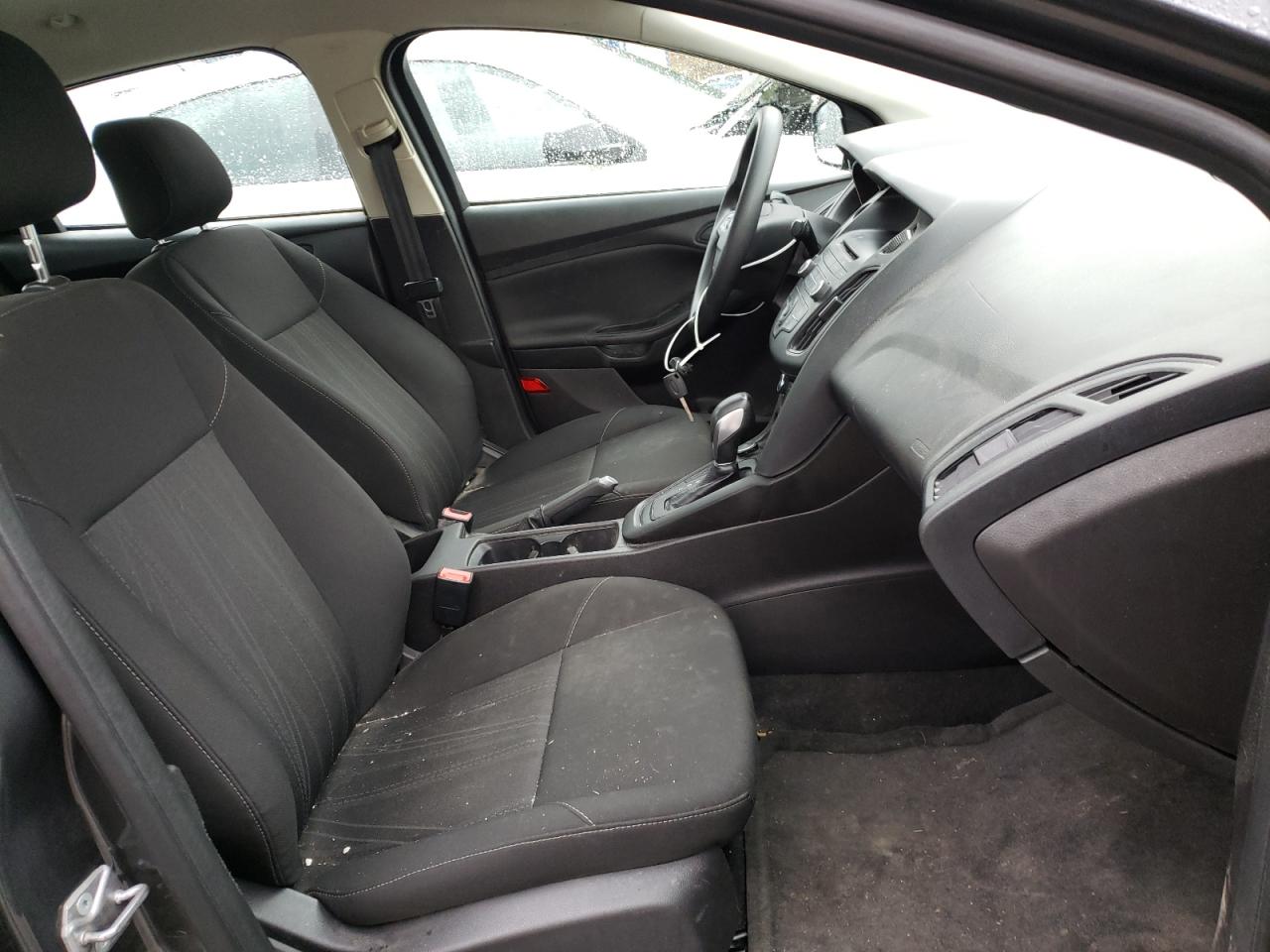Photo 5 from auction – 2017 FORD FOCUS S with VIN 1FADP3E23HL330966
