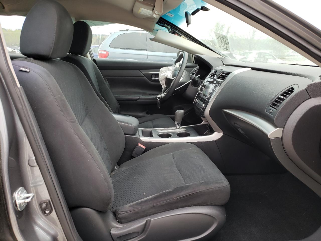 Photo 5 from auction – 2015 NISSAN ALTIMA 2.5 with VIN 1N4AL3AP0FC466372