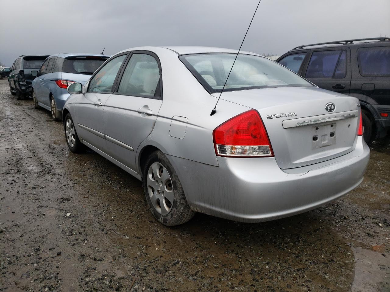 Photo 3 from auction – 2007 KIA SPECTRA EX with VIN KNAFE122175428802