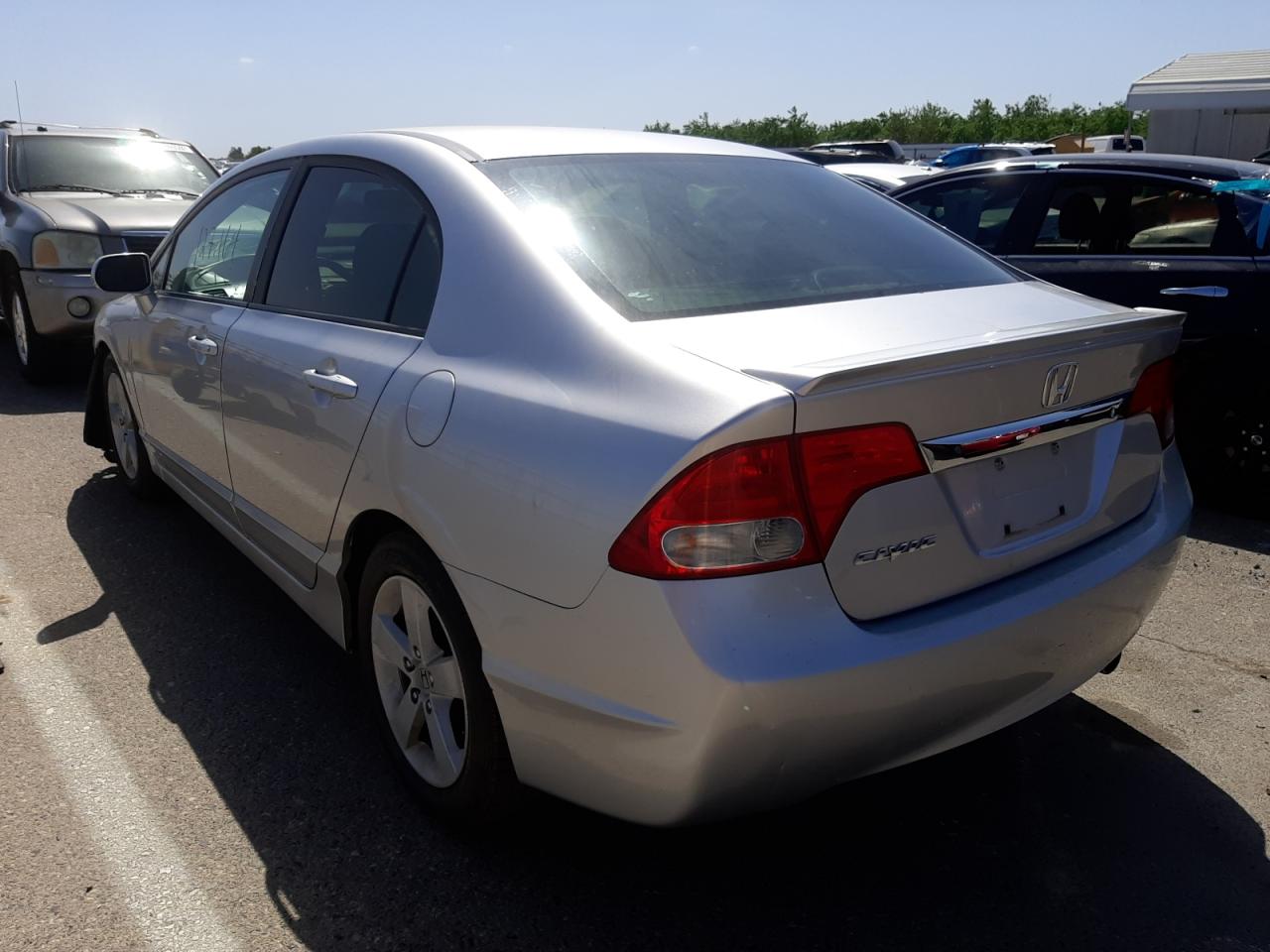 Photo 3 from auction – 2010 HONDA CIVIC LX-S with VIN 19XFA1F64AE008569