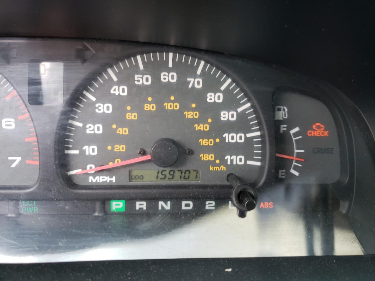 Photo 8 from auction – 2002 TOYOTA 4RUNNER LI with VIN JT3HN87R329062972
