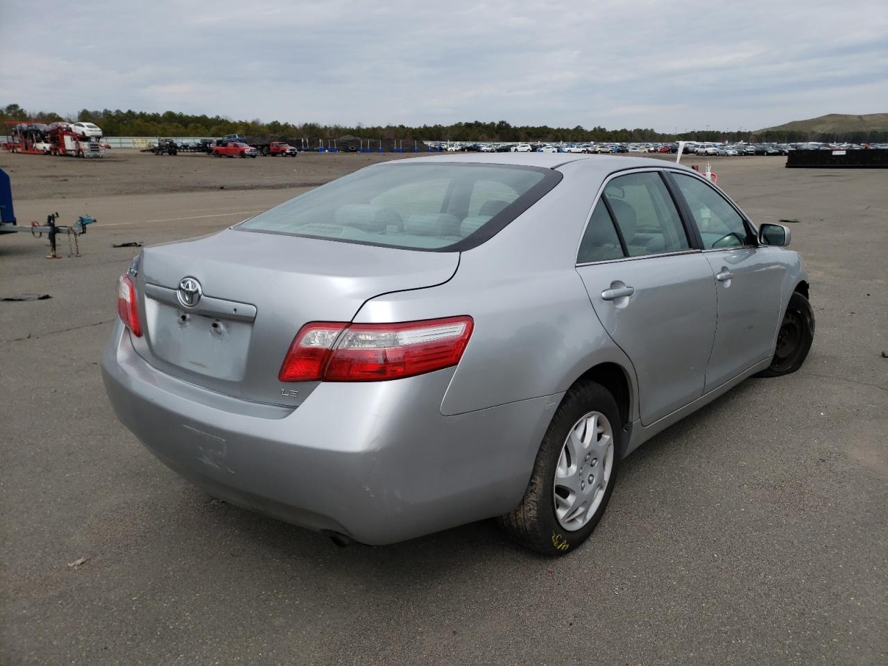 Photo 4 from auction – 2007 TOYOTA CAMRY with VIN 4T1BE46K47U175294