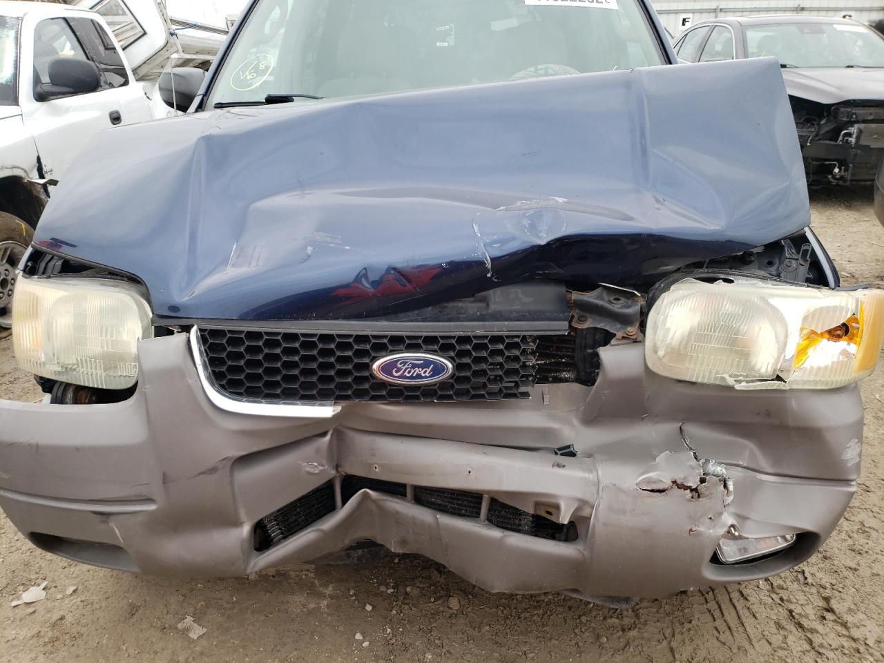 Photo 7 from auction – 2002 FORD ESCAPE with VIN 1FMCU04142KA37611