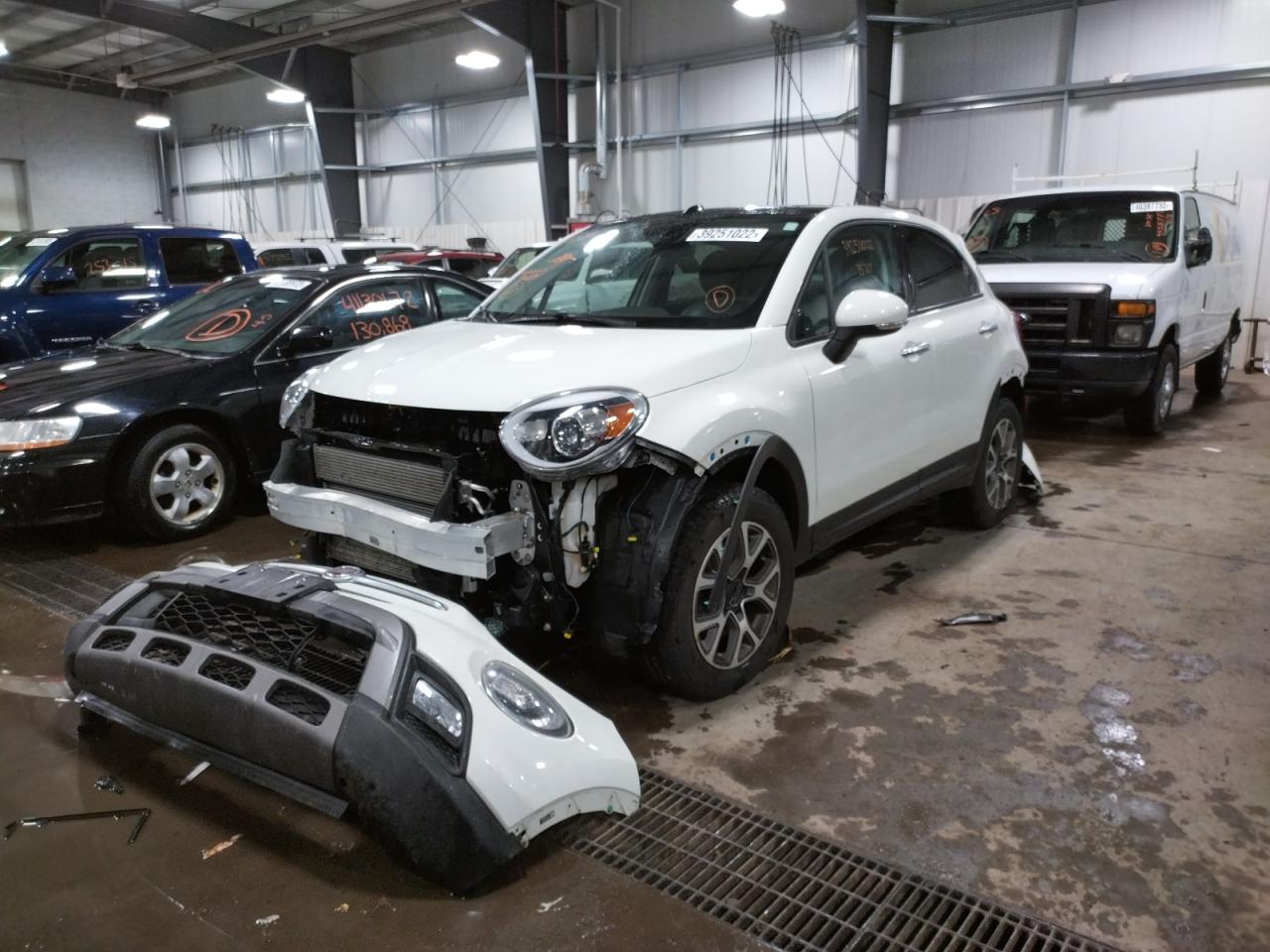 Photo 2 from auction – 2016 FIAT 500X TREKK with VIN ZFBCFYCT9GP358038