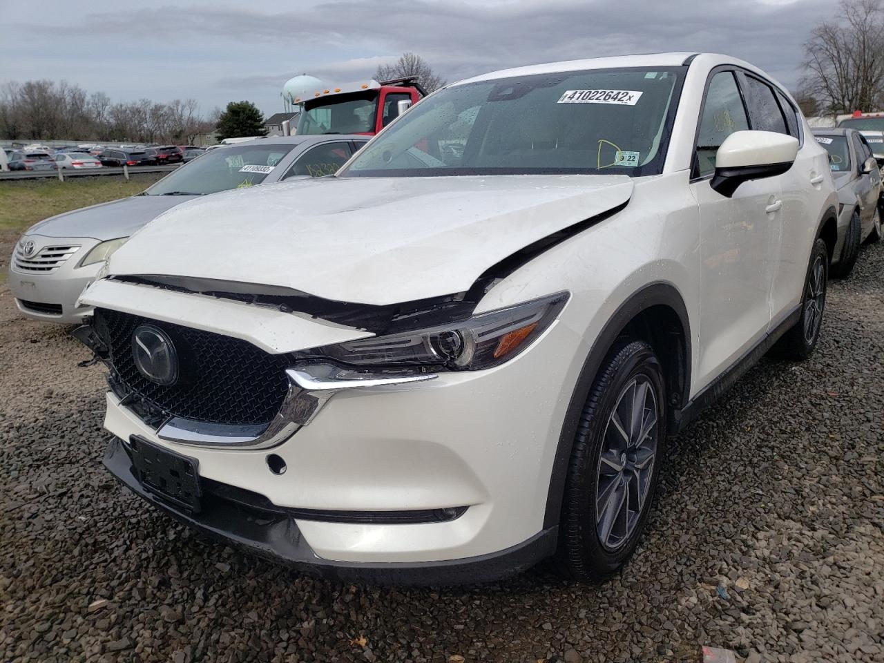 Photo 2 from auction – 2017 MAZDA CX-5 GRAND with VIN JM3KFBDL9H0218884