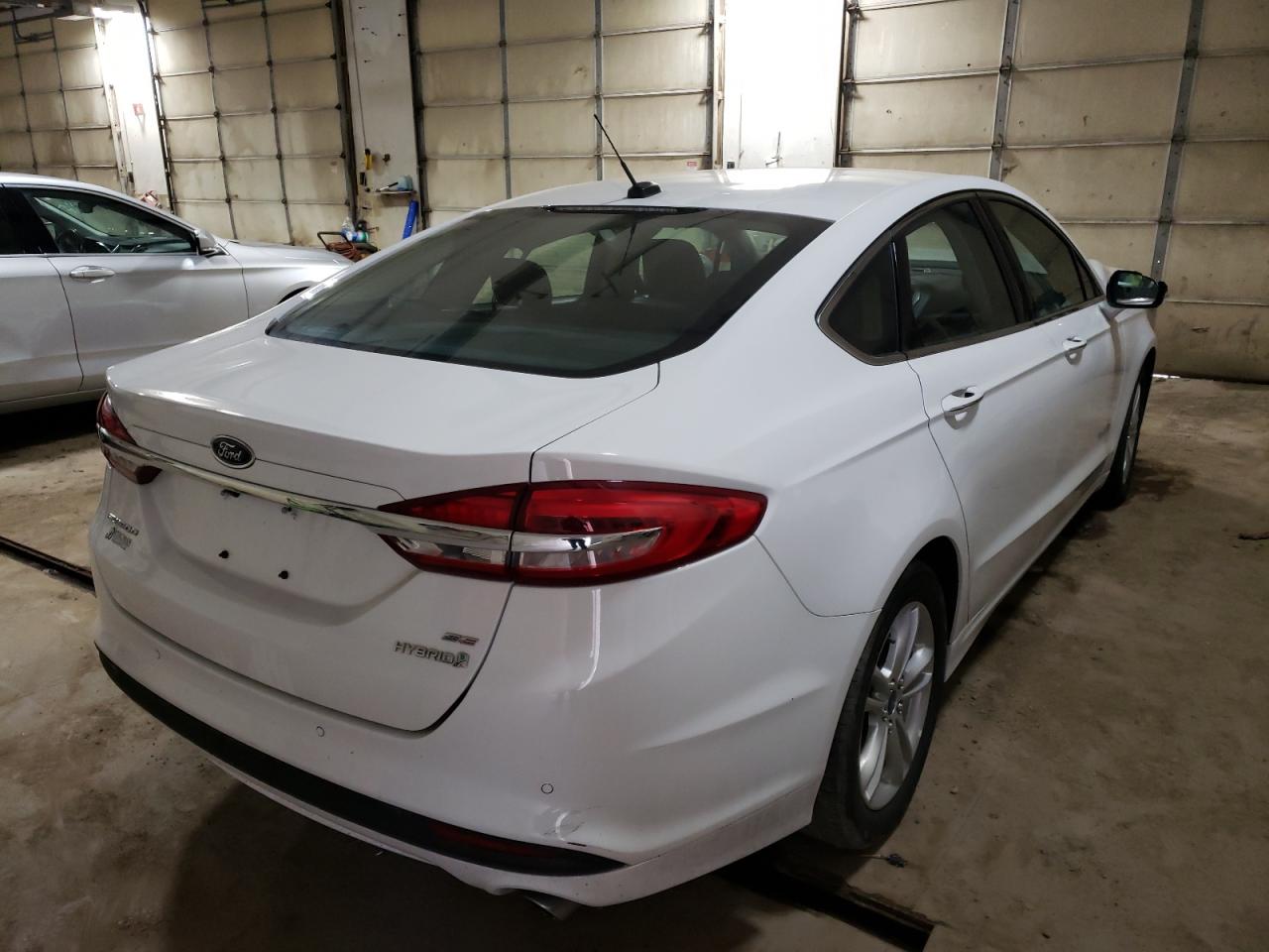 Photo 4 from auction – 2018 FORD FUSION SE with VIN 3FA6P0LU4JR129662