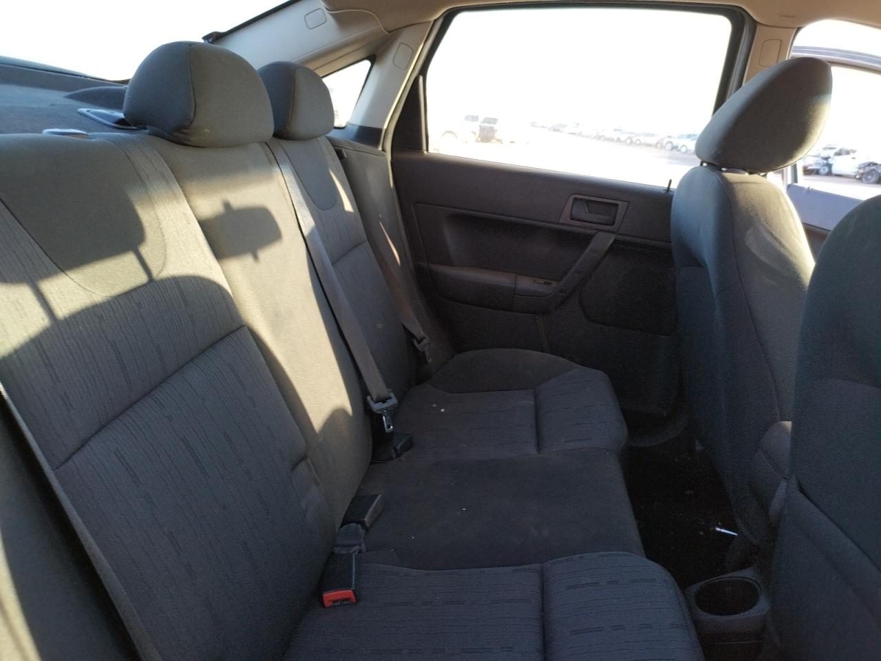 Photo 6 from auction – 2009 FORD FOCUS SE with VIN 1FAHP35N29W174463