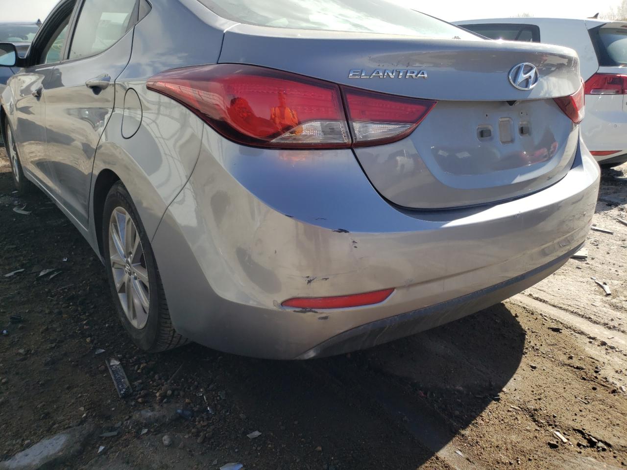 Photo 9 from auction – 2014 HYUNDAI ELANTRA SE with VIN KMHDH4AE0EU094632