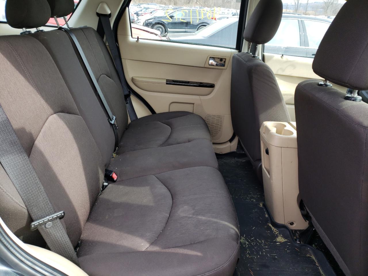 Photo 18 from auction – 2008 MAZDA TRIBUTE I with VIN 4F2CZ92Z88KM08815