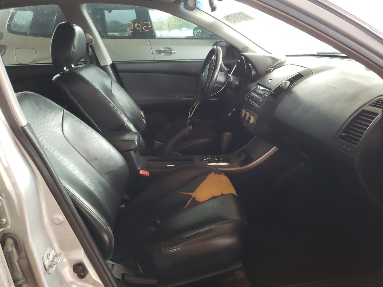 Photo 5 from auction – 2005 NISSAN ALTIMA S with VIN 1N4AL11D75C326084