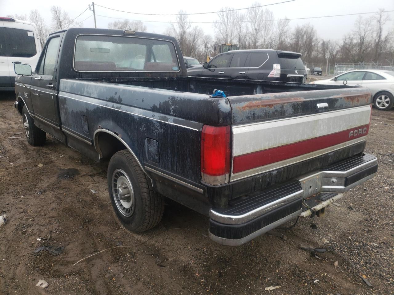 Photo 3 from auction – 1988 FORD F150 with VIN 1FTDF15N3JNA51961