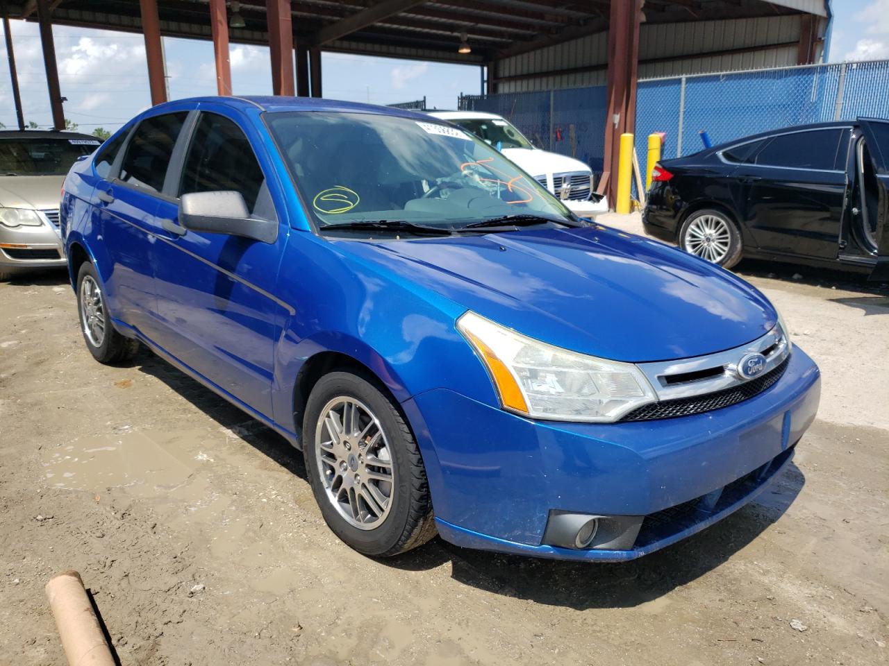 FORD FOCUS 2010 with VIN 1FAHP3FNXAW286723 - Photo from auction