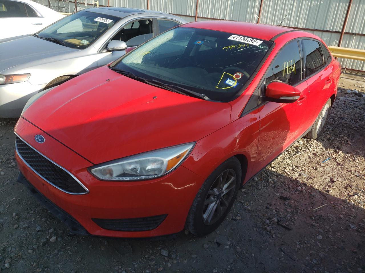 Photo 2 from auction – 2015 FORD FOCUS SE with VIN 1FADP3F2XFL234554
