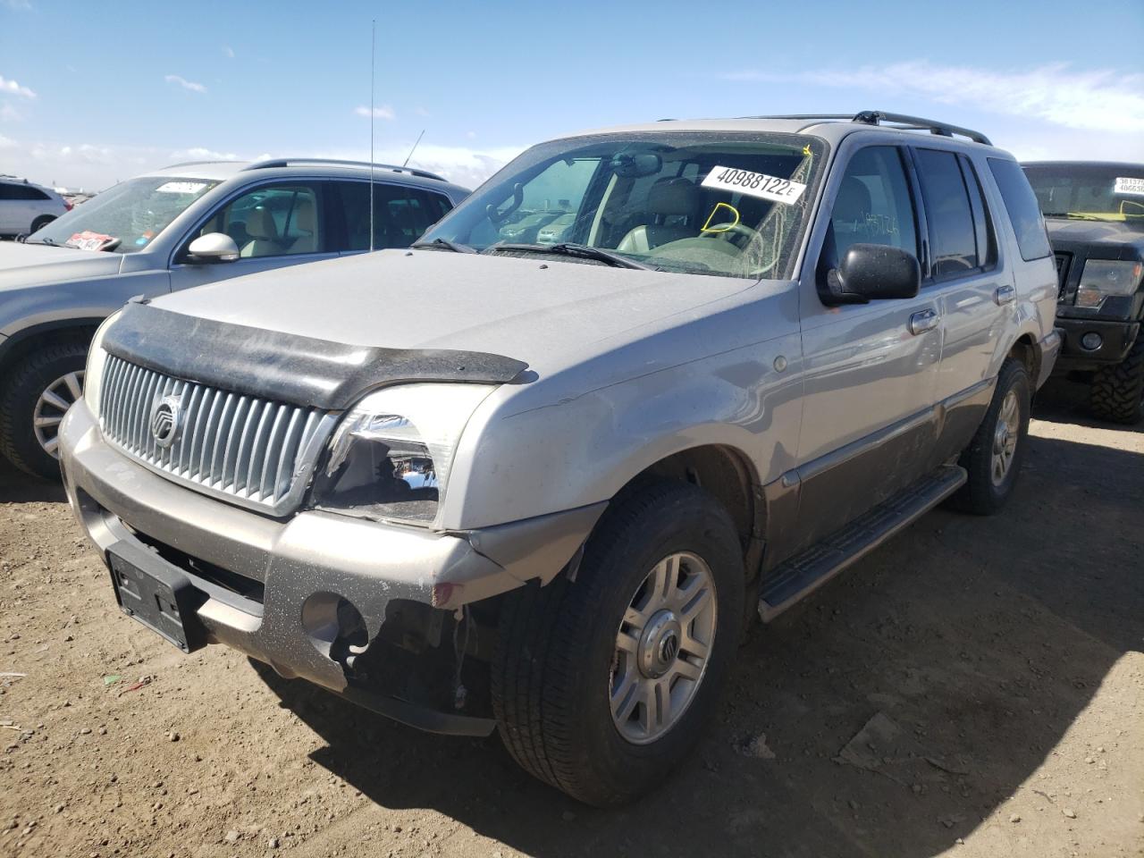 Photo 2 from auction – 2004 MERCURY MOUNTAINEE with VIN 4M2DU86WX4ZJ01770