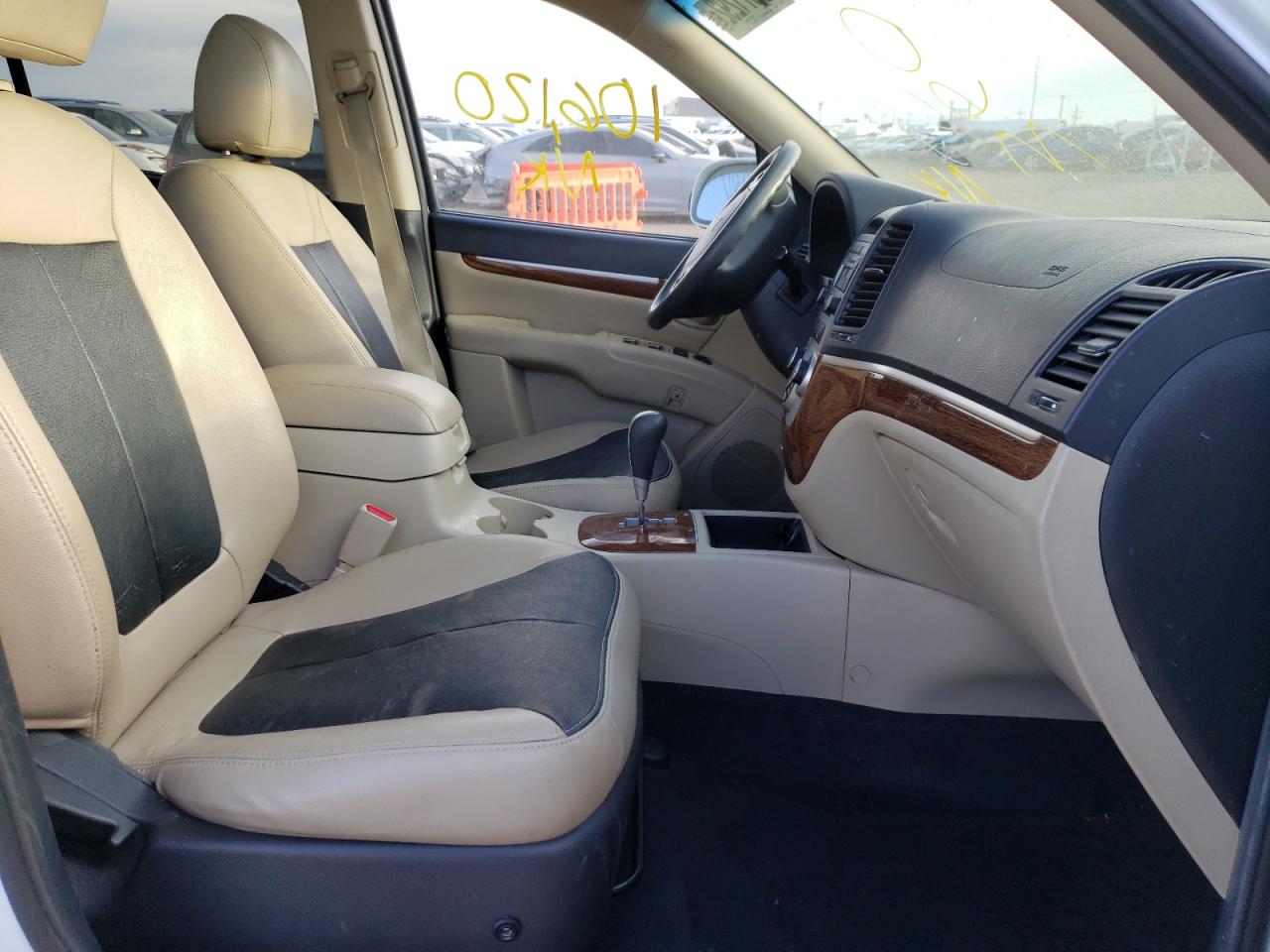 Photo 5 from auction – 2008 HYUNDAI SANTA FE G with VIN 5NMSG73D48H201164