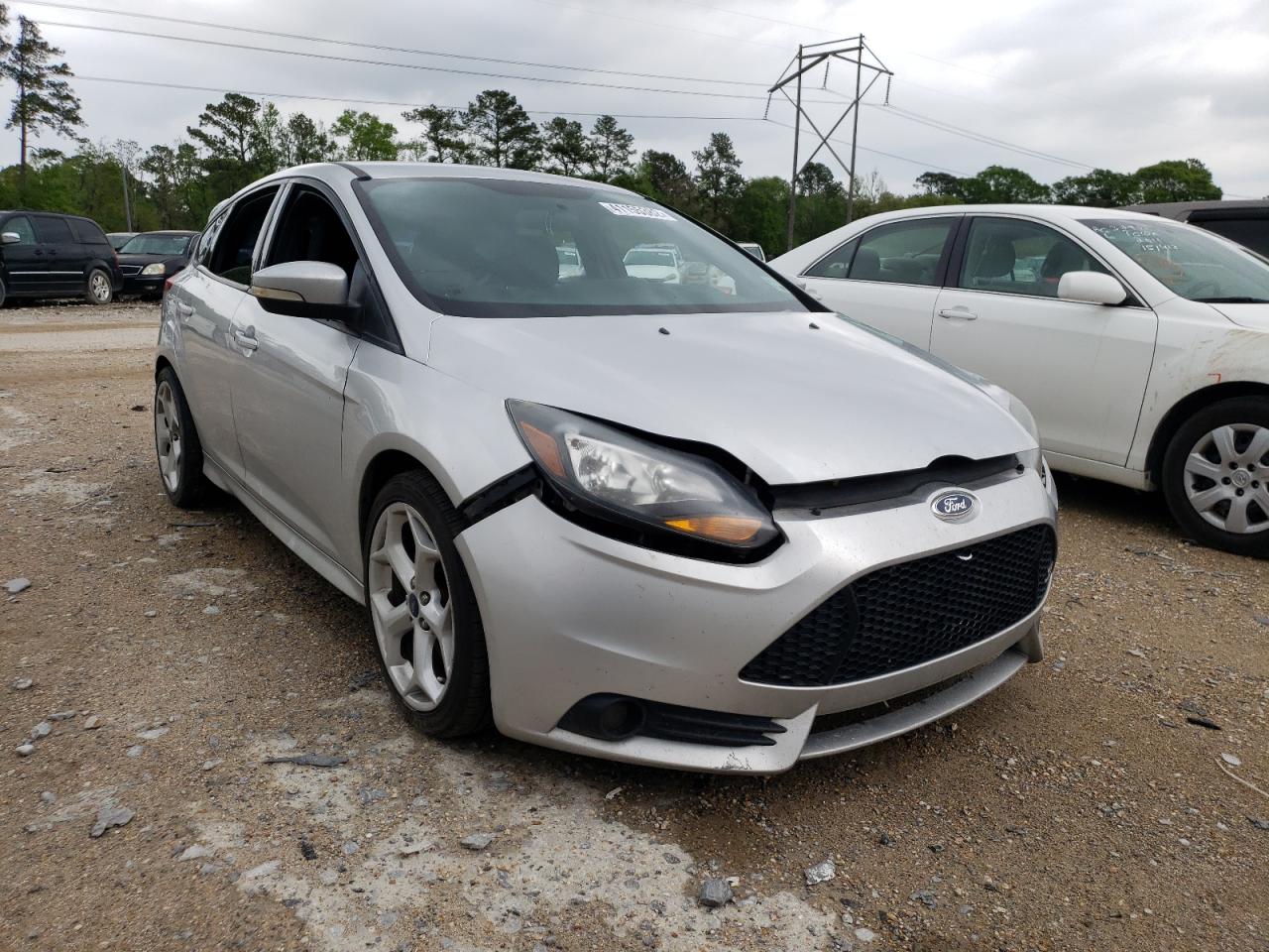 FORD FOCUS ST 2014 with VIN 1FADP3L96EL422424 - Photo from auction