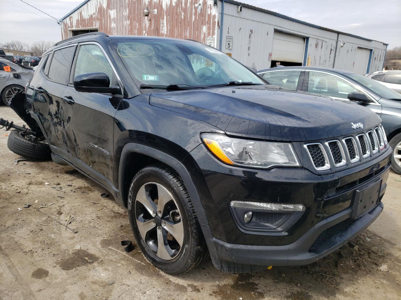 JEEP COMPASS LA 2017 with VIN 3C4NJDBB7HT671009 - Photo from auction