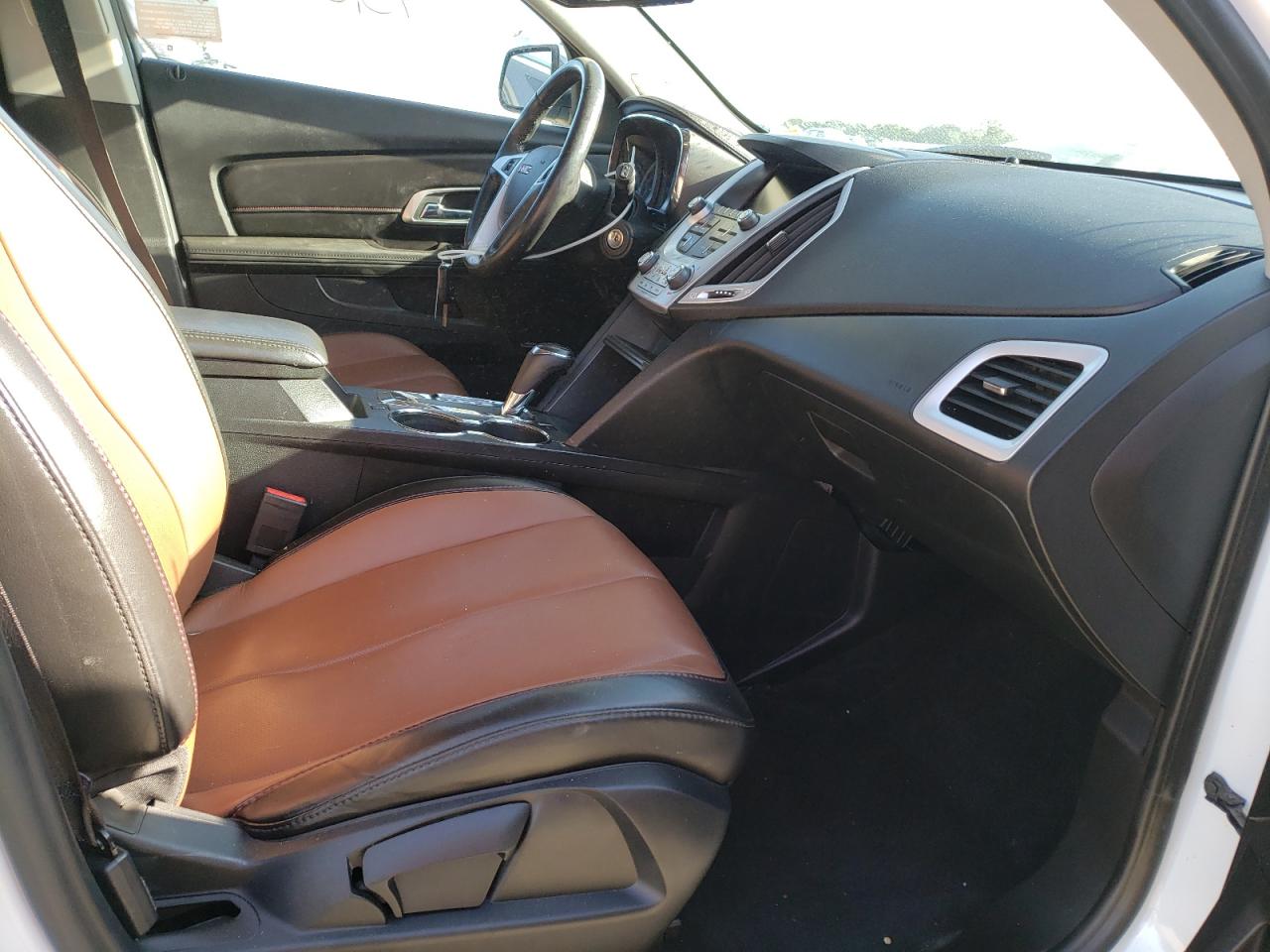 Photo 5 from auction – 2017 GMC TERRAIN SL with VIN 2GKFLUEK8H6310729