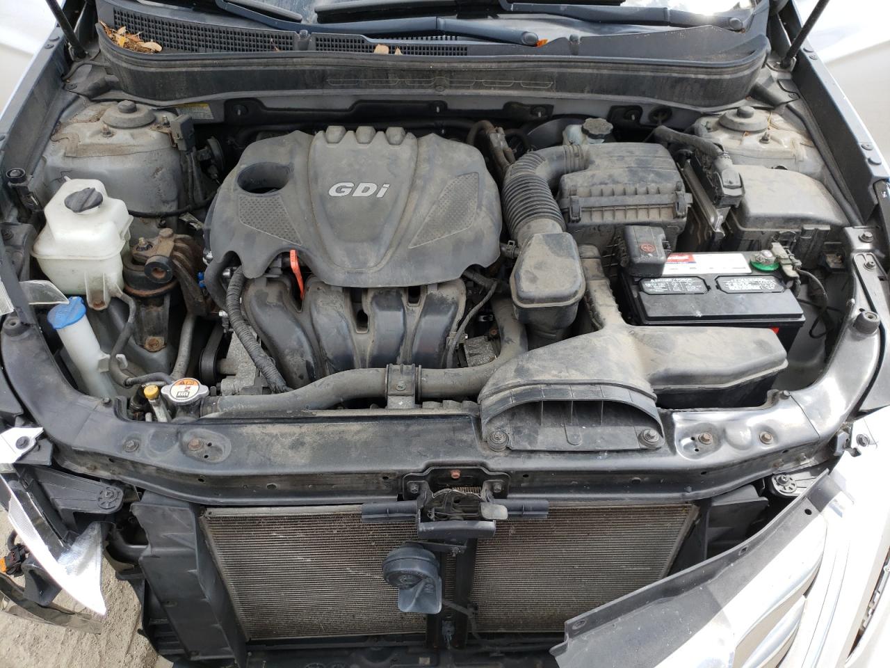 Photo 7 from auction – 2013 HYUNDAI SONATA SE with VIN 5NPEC4AC3DH725680