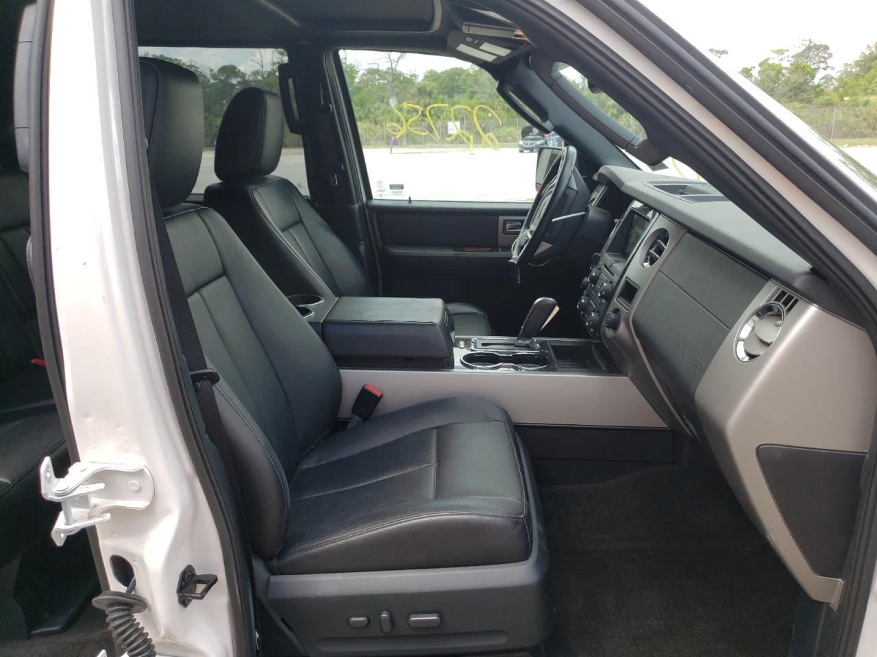 Photo 19 from auction – 2015 FORD EXPEDITION with VIN 1FMJU2AT1FEF33253