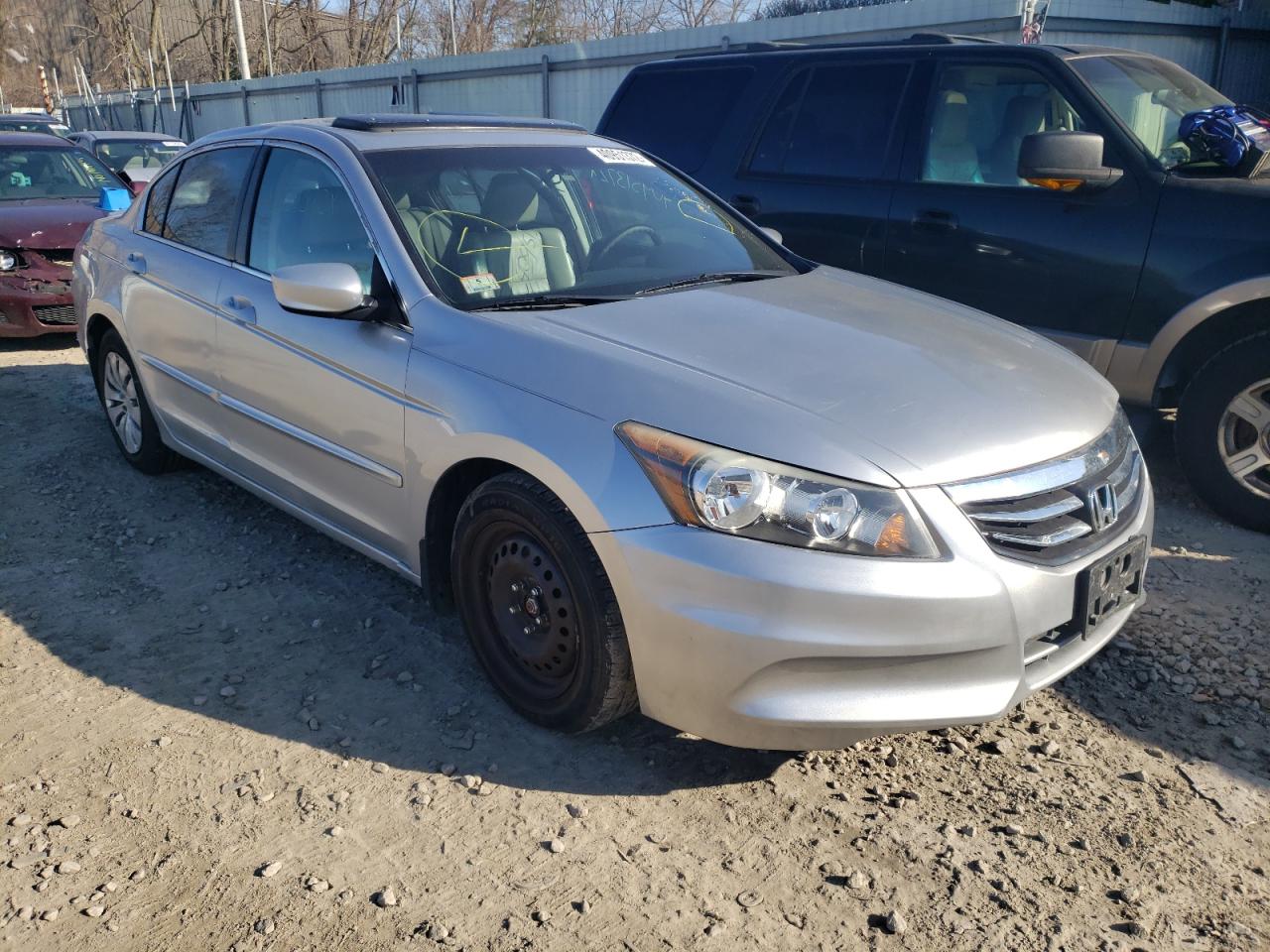 HONDA ACCORD EXL 2011 with VIN 1HGCP2F85BA003587 - Photo from auction