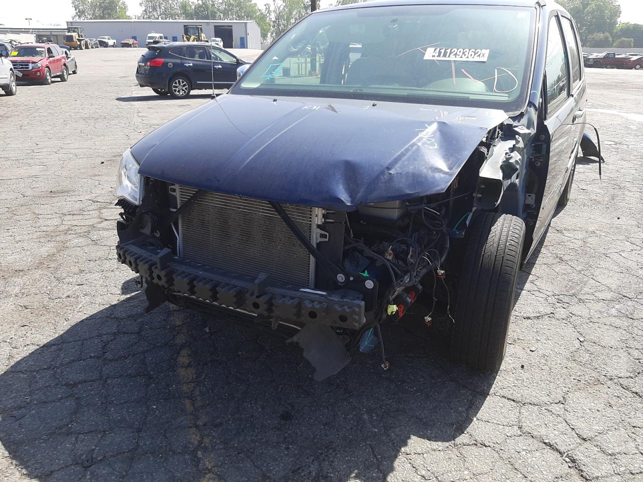 Photo 9 from auction – 2013 CHRYSLER TOWN & COU with VIN 2C4RC1CG3DR534120