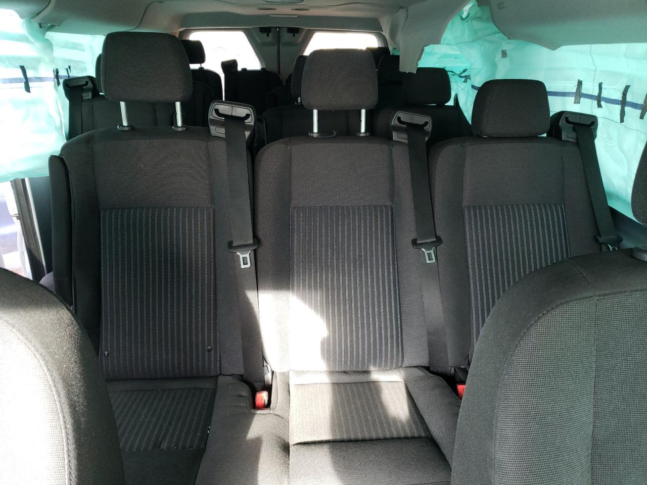 Photo 6 from auction – 2018 FORD TRANSIT T- with VIN 1FBZX2YG3JKA21399