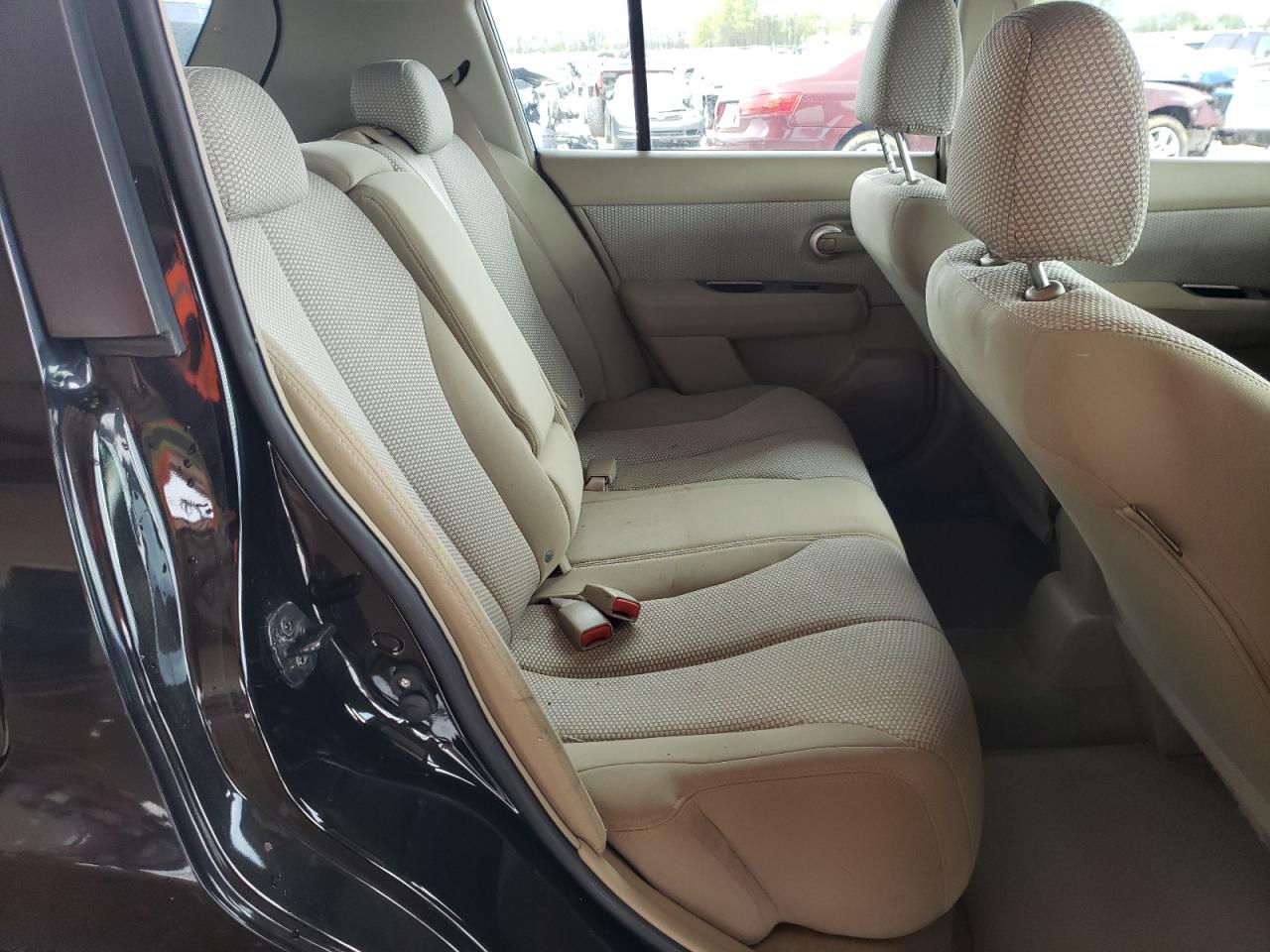 Photo 6 from auction – 2008 NISSAN VERSA S with VIN 3N1BC13E68L404760
