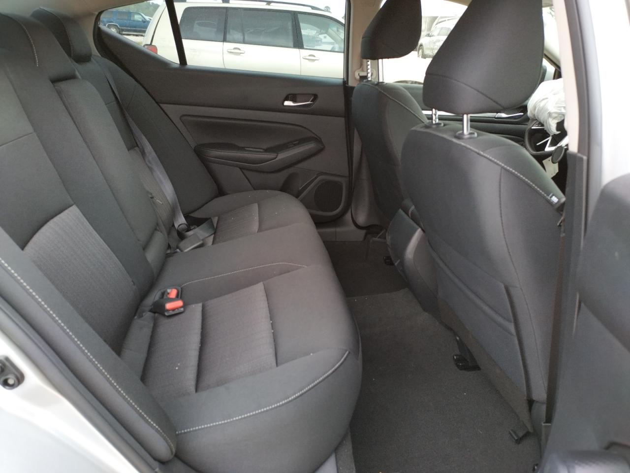 Photo 6 from auction – 2022 NISSAN ALTIMA SV with VIN 1N4BL4DV3NN335699