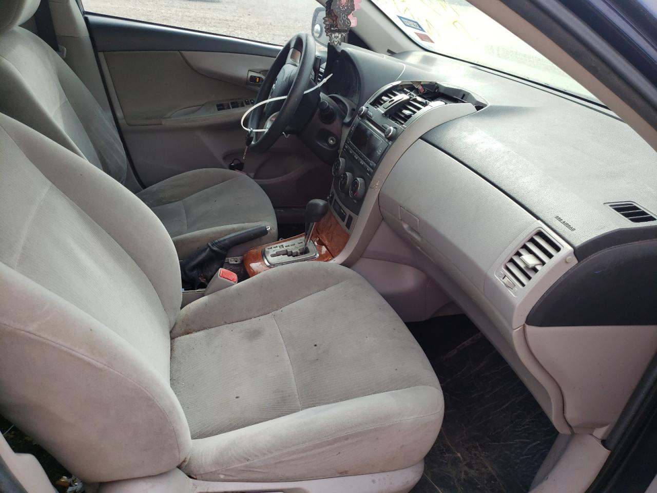 Photo 5 from auction – 2011 TOYOTA COROLLA BA with VIN 2T1BU4EE2BC582281
