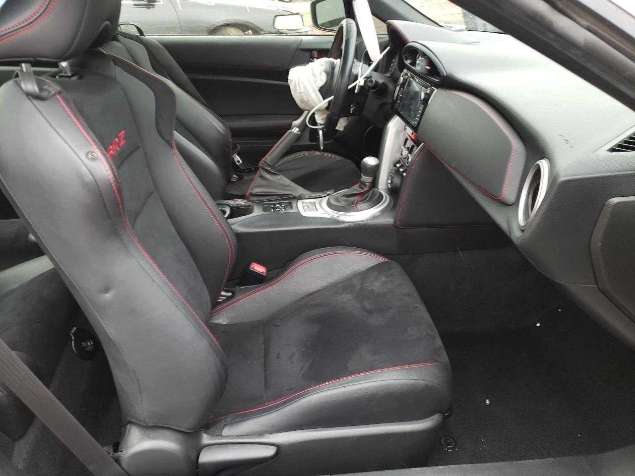 Photo 5 from auction – 2018 SUBARU BRZ 2.0 LI with VIN JF1ZCAC19J8601425