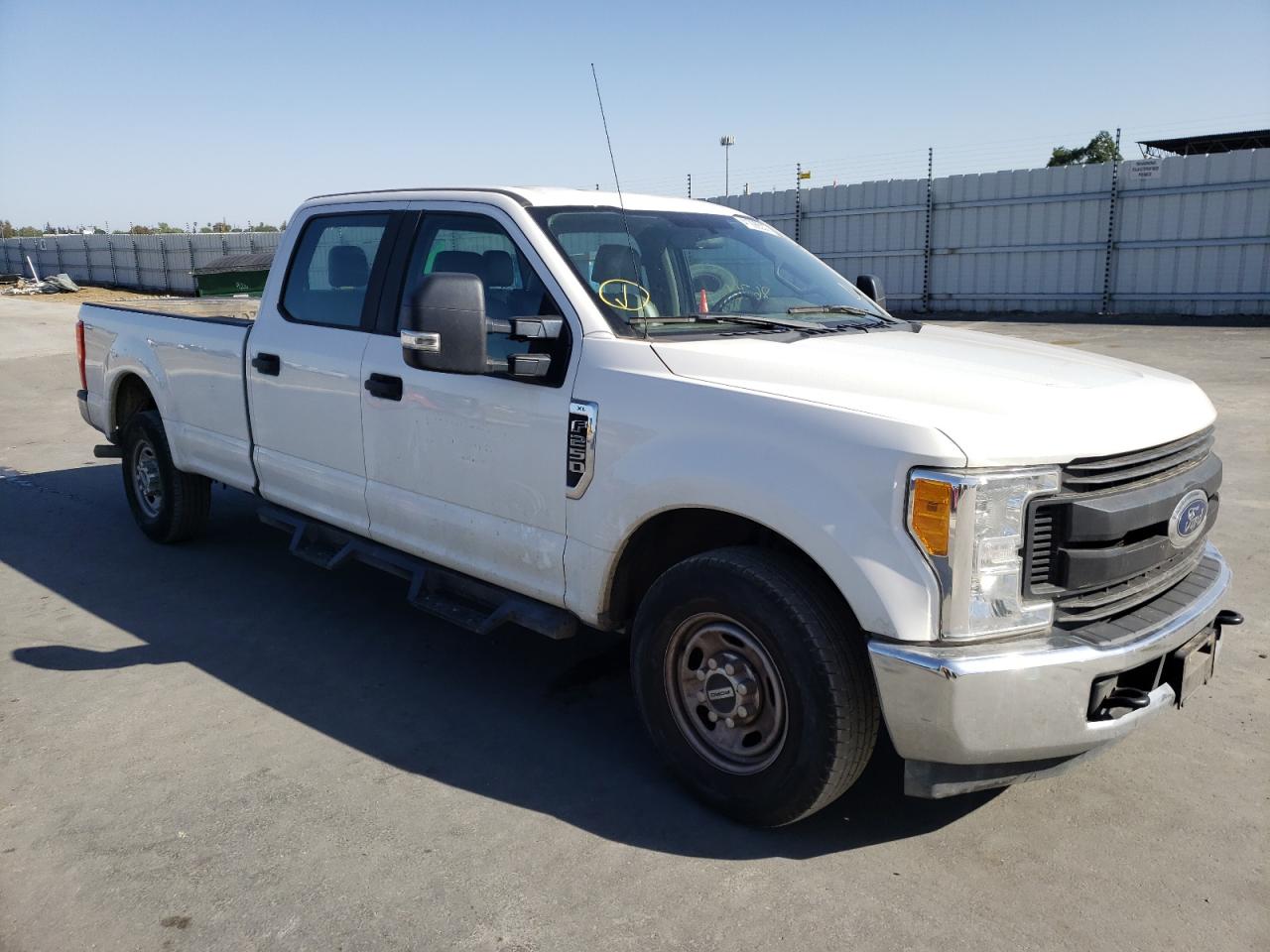 FORD F250 SUPER 2017 with VIN 1FT7W2A67HEF17032 - Photo from auction