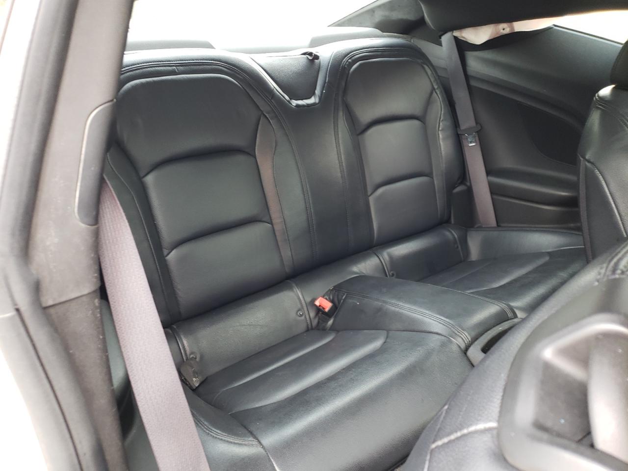 Photo 6 from auction – 2016 CHEVROLET CAMARO LT with VIN 1G1FB1RS0G0117563