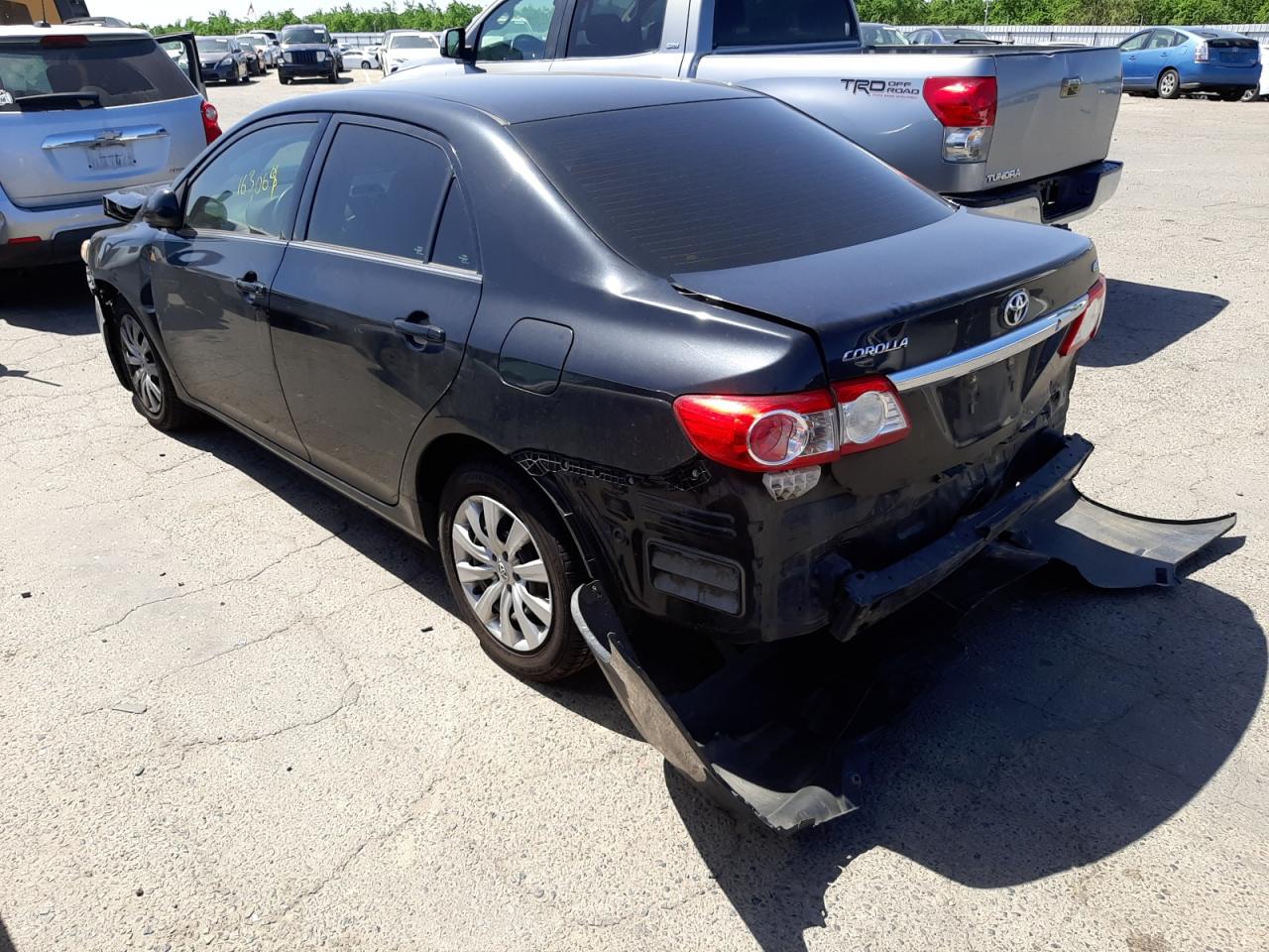 Photo 3 from auction – 2013 TOYOTA COROLLA with VIN 5YFBU4EE8DP158137
