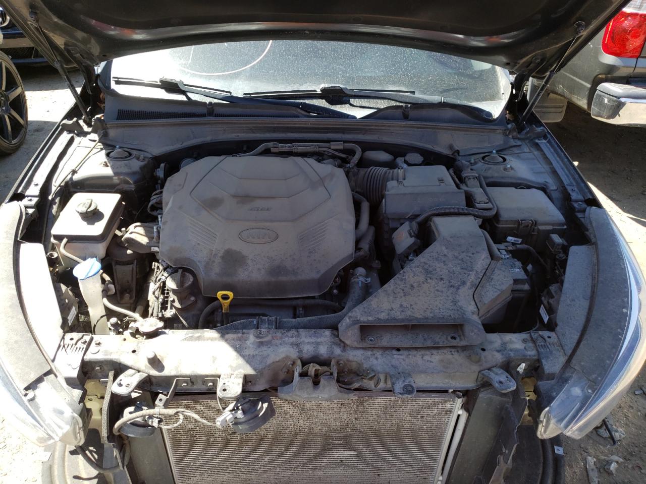 Photo 7 from auction – 2017 KIA CADENZA PR with VIN KNALC4J12H5058352