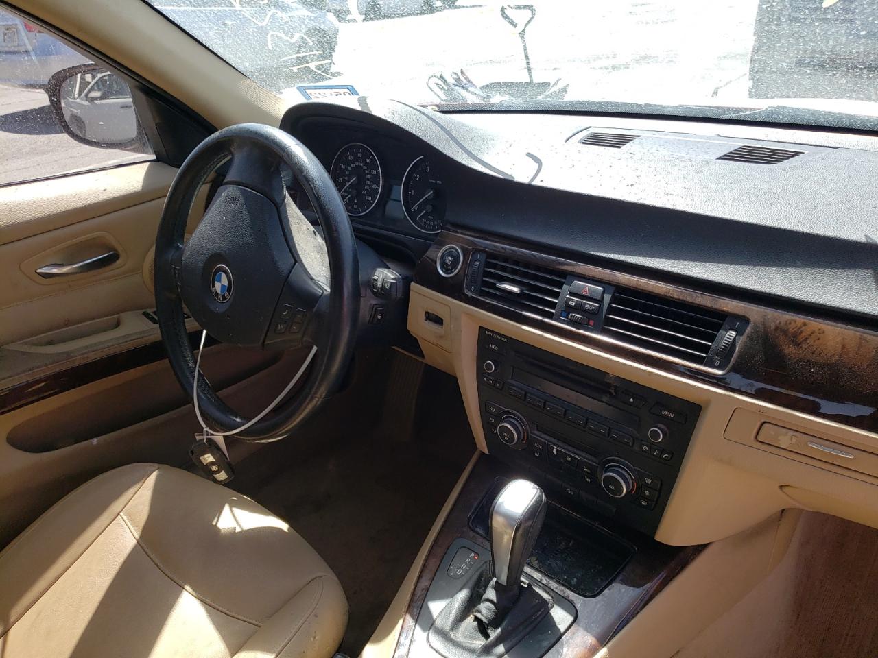 Photo 9 from auction – 2011 BMW 328 XI with VIN WBAPK7C54BF085463