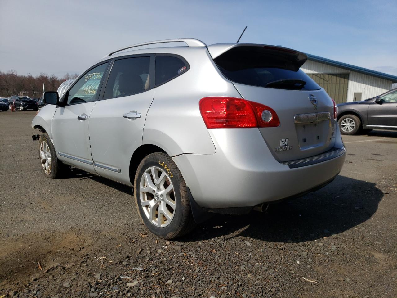 Photo 3 from auction – 2012 NISSAN ROGUE S with VIN JN8AS5MV7CW366254