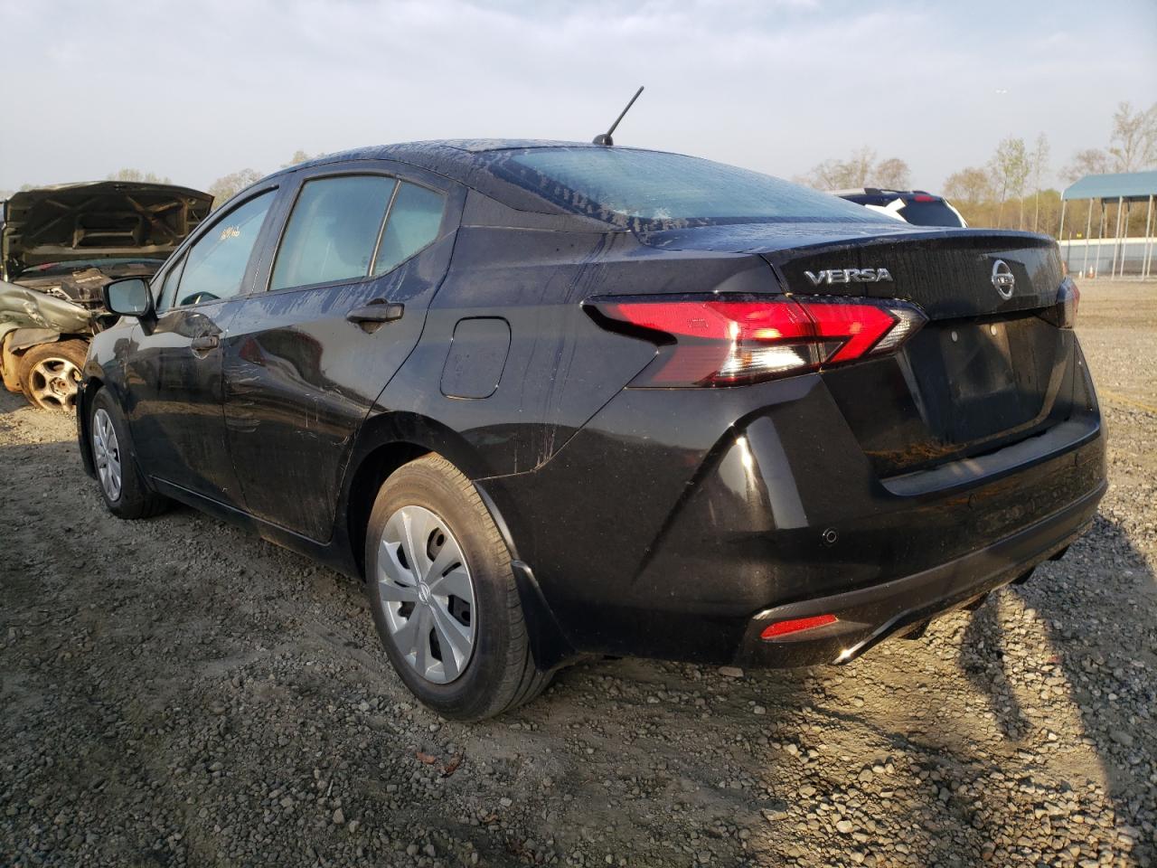 Photo 3 from auction – 2020 NISSAN VERSA S with VIN 3N1CN8DV4LL882562