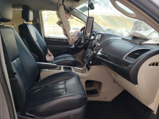 Photo 5 from auction – 2013 CHRYSLER TOWN & COU with VIN 2C4RC1CG9DR646386